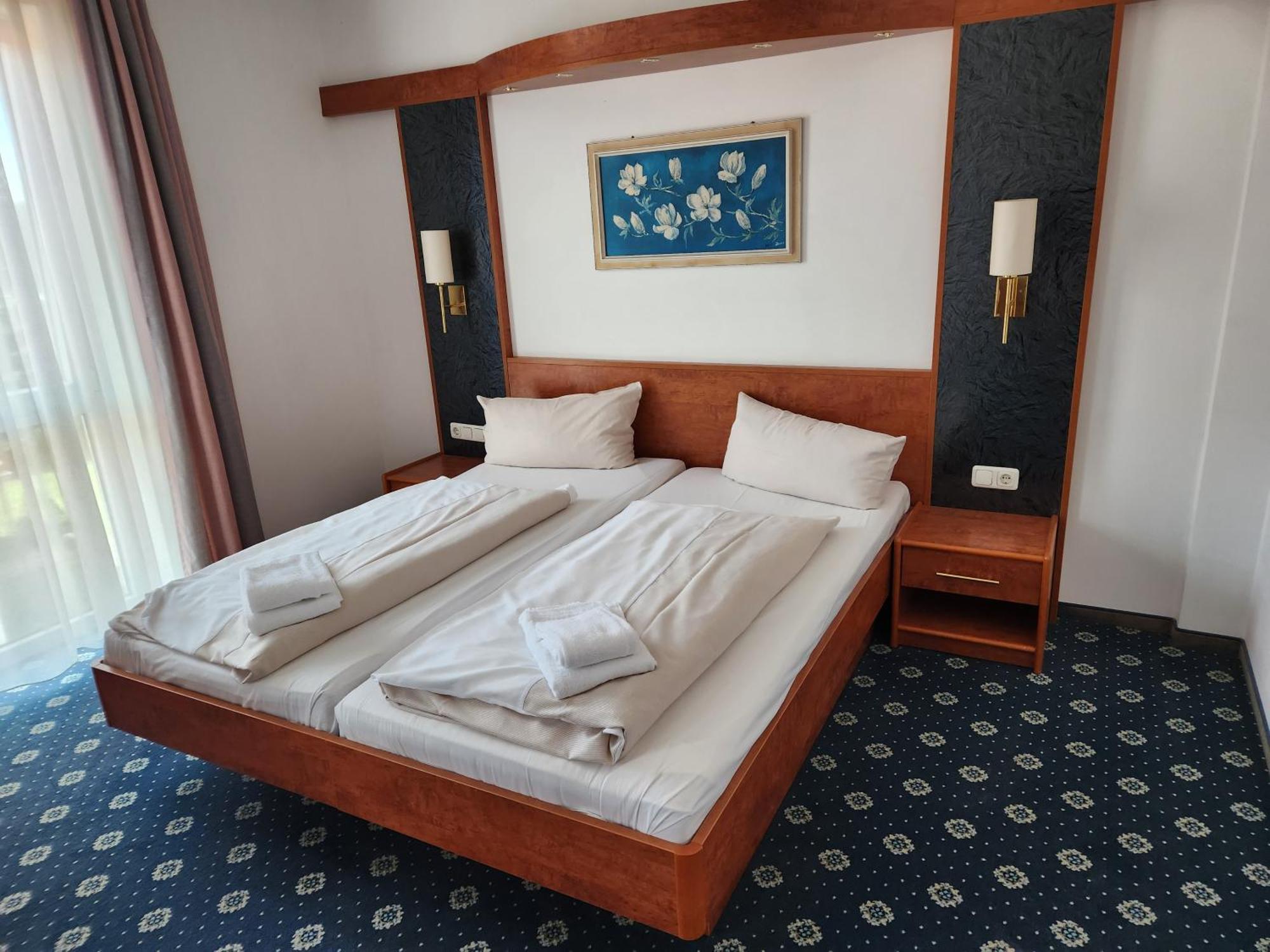 Hotel Hoyers In Pinneberg Prisdorf Zewnętrze zdjęcie